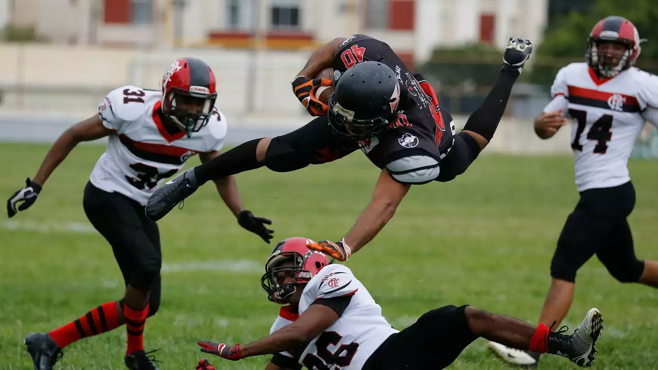 Which sport is superior, American football (NFL) or soccer?